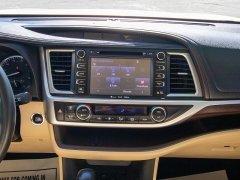 Used 2016  Toyota Highlander FWD 4dr V6 Limited &lpar;Natl&rpar; at Auto Finance Center of Greer near Greer&comma; SC