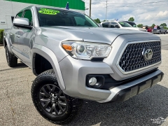 Used 2020  Toyota Tacoma 2WD Double Cab 5' Bed V6 AT &lpar;Natl&rpar; at Auto Finance Center of Greer near Greer&comma; SC