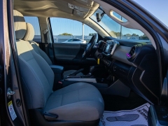 Used 2016  Toyota Tacoma 4WD Double Cab V6 (Natl) at Auto Finance Center of Greer near Greer, SC