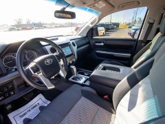 Used 2016  Toyota Tundra 4WD Truck CrewMax 5&period;7L FFV V8 6-Spd AT &lpar;Natl&rpar; at Auto Finance Center of Greer near Greer&comma; SC