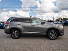 Used 2018 Toyota Highlander 4d SUV FWD LE at Auto Finance Center of Greer near Greer, SC