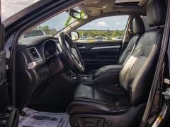 Used 2015 Toyota Highlander 4d SUV AWD XLE at Auto Finance Center of Greer near Greer, SC