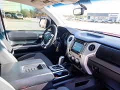 Used 2016  Toyota Tundra 4WD Truck CrewMax 5&period;7L FFV V8 6-Spd AT &lpar;Natl&rpar; at Auto Finance Center of Greer near Greer&comma; SC