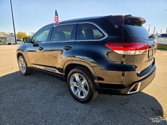 Used 2018  Toyota Highlander Limited V6 FWD &lpar;Natl&rpar; at Auto Finance Center of Greer near Greer&comma; SC