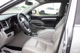 Used 2015  Toyota Highlander FWD 4dr V6 LE &lpar;Natl&rpar; at Auto Finance Center of Greer near Greer&comma; SC