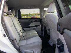Used 2016 Toyota Highlander 4d SUV FWD LE at Auto Finance Center of Greer near Greer, SC
