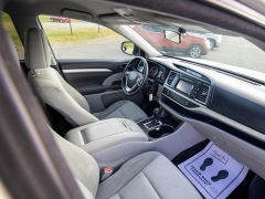 Used 2016 Toyota Highlander 4d SUV FWD LE at Auto Finance Center of Greer near Greer, SC