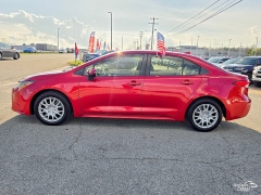 Used 2020  Toyota Corolla 4d Sedan LE at Auto Finance Center of Greer near Greer&comma; SC