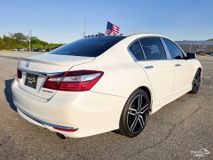 Used 2017  Honda Accord Sedan 4d Sport w&sol;Honda Sensing at Auto Finance Center of Greer near Greer&comma; SC