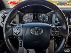 Used 2017  Toyota Tacoma Double Cab 5' Bed V6 4x2 AT &lpar;Natl&rpar; at Auto Finance Center of Greer near Greer&comma; SC