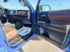 Used 2016  Toyota Tacoma 4WD Double Cab Limited at Auto Finance Center of Greer near Greer&comma; SC