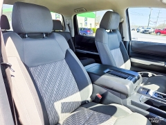 Used 2018  Toyota Tundra 4WD CrewMax 5&period;5' Bed 5&period;7L FFV &lpar;Natl&rpar; at Auto Finance Center of Greer near Greer&comma; SC