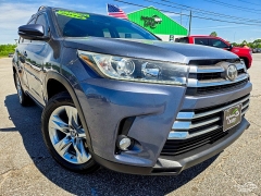 Used 2018  Toyota Highlander Limited V6 AWD &lpar;Natl&rpar; at Auto Finance Center of Greer near Greer&comma; SC
