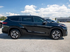 Used 2021 Toyota Highlander XLE AWD at Auto Finance Center of Greer near Greer, SC