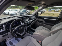 Used 2018 Toyota Highlander 4d SUV FWD LE at Auto Finance Center of Greer near Greer, SC