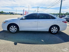 Used 2017  Toyota Camry Auto &lpar;Natl&rpar; at Auto Finance Center of Greer near Greer&comma; SC