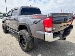 Used 2017  Toyota Tacoma Double Cab 5' Bed V6 4x4 &lpar;Natl&rpar; at Auto Finance Center of Greer near Greer&comma; SC