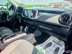 Used 2020  Toyota Tacoma 2WD Double Cab 5' Bed V6 AT &lpar;Natl&rpar; at Auto Finance Center of Greer near Greer&comma; SC