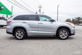 Used 2015  Toyota Highlander FWD 4dr V6 LE &lpar;Natl&rpar; at Auto Finance Center of Greer near Greer&comma; SC