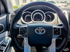Used 2014  Toyota Tacoma 4WD Double Cab V6 &lpar;Natl&rpar; at Auto Finance Center of Greer near Greer&comma; SC