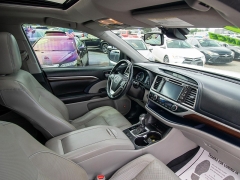 Used 2016 Toyota Highlander FWD 4dr V6 Limited (Natl) at Auto Finance Center of Greer near Greer, SC