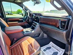 Used 2024  GMC Sierra 3500HD 4WD Crew Cab 159" Denali Ultimate at Auto Finance Center of Greer near Greer&comma; SC