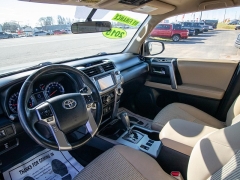 Used 2015  Toyota 4Runner RWD 4dr V6 &lpar;Natl&rpar; at Auto Finance Center of Greer near Greer&comma; SC