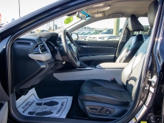 Used 2018  Toyota Camry Auto &lpar;Natl&rpar; at Auto Finance Center of Greer near Greer&comma; SC