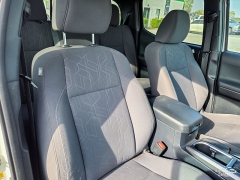 Used 2017  Toyota Tacoma Double Cab 5' Bed V6 4x2 AT &lpar;Natl&rpar; at Auto Finance Center of Greer near Greer&comma; SC