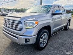 Used 2015  Toyota Tundra 4WD Truck CrewMax 5&period;7L FFV V8 6-Spd AT &lpar;Natl&rpar; at Auto Finance Center of Greer near Greer&comma; SC