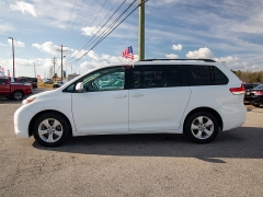 Used 2011  Toyota Sienna 5dr Van V6 LE FWD &lpar;Natl&rpar; at Auto Finance Center of Greer near Greer&comma; SC