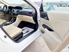 Used 2017  Honda Accord Sedan 4d EX-L at Auto Finance Center of Greer near Greer&comma; SC