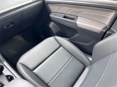 Used 2021  Volkswagen Atlas Cross Sport 3&period;6L V6 SE w&sol;Technology FWD at Dime Down by Frank Leta near Bridgeton&comma; MO