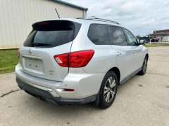 Used 2017  Nissan Pathfinder 4x4 SL at Dime Down by Frank Leta near Bridgeton&comma; MO