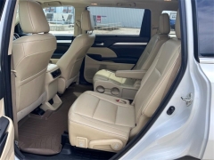 Used 2018 Toyota Highlander XLE V6 AWD (Natl) at Dime Down by Frank Leta near Bridgeton, MO