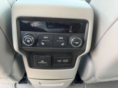 Used 2021  GMC Acadia FWD 4dr SLT at Dime Down by Frank Leta near Bridgeton&comma; MO