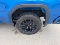 Used 2022  GMC Sierra 1500 4WD Crew Cab 147" Elevation w&sol;3SB at Dime Down by Frank Leta near Bridgeton&comma; MO