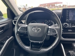 Used 2021 Toyota Highlander XLE AWD at Dime Down by Frank Leta near Bridgeton, MO