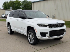  2023 Jeep Grand Cherokee L Summit 4x4 at Dime Down by Frank Leta near Bridgeton, MO