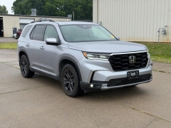  2025 Honda Pilot Touring AWD at Dime Down by Frank Leta near Bridgeton, MO