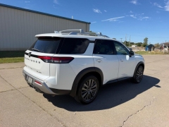 Used 2025  Nissan Pathfinder SL 4WD at Dime Down by Frank Leta near Bridgeton&comma; MO