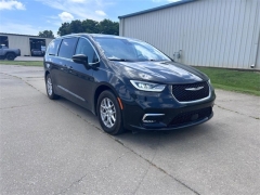 Used 2023 Chrysler Pacifica Touring L FWD at Dime Down by Frank Leta near Bridgeton, MO