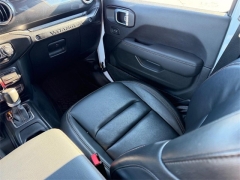 Used 2022  Jeep Wrangler Unlimited Rubicon 392 4x4 at Dime Down by Frank Leta near Bridgeton&comma; MO