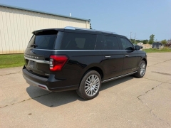 Used 2022  Ford Expedition Max Platinum 4x4 at Dime Down by Frank Leta near Bridgeton&comma; MO