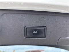 Used 2021  Volkswagen Atlas Cross Sport 3&period;6L V6 SE w&sol;Technology FWD at Dime Down by Frank Leta near Bridgeton&comma; MO