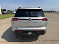 Used 2024  Nissan Pathfinder SV 4WD at Dime Down by Frank Leta near Bridgeton&comma; MO