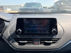 Used 2024  Nissan Altima 2&period;5 S Sedan at Dime Down by Frank Leta near Bridgeton&comma; MO