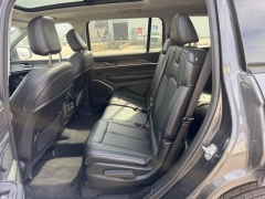 Used 2022  Jeep Grand Cherokee L Limited 4x4 at Dime Down by Frank Leta near Bridgeton&comma; MO