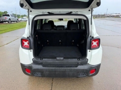 Used 2020  Jeep Renegade Latitude FWD at Dime Down by Frank Leta near Bridgeton&comma; MO