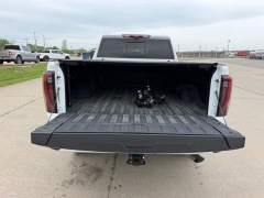 Used 2024  GMC Sierra 2500HD 4WD Crew Cab 159" AT4 Gas at Dime Down by Frank Leta near Bridgeton&comma; MO